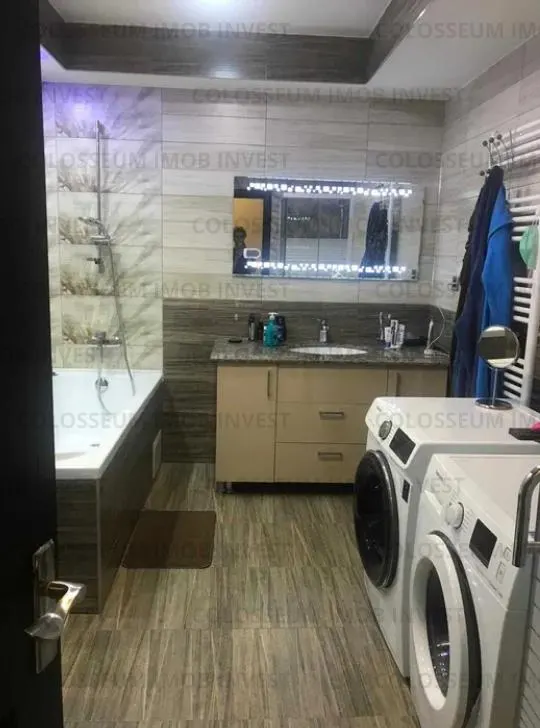 Apartament 4 camere, decomandat - zona Tractorul - foto 8