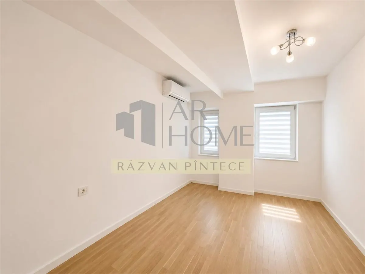 Apartament 4 camere partial sau mobilat complet ultracentral Ploiesti - foto 13