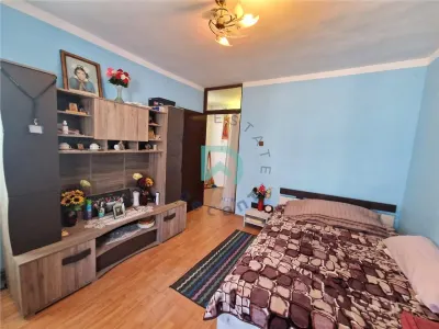 Garsoniera decomandata, Noua, Brasov - foto 10
