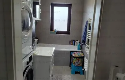 Apartament 2 camere, decomandat - zona Sanpetru - foto 4