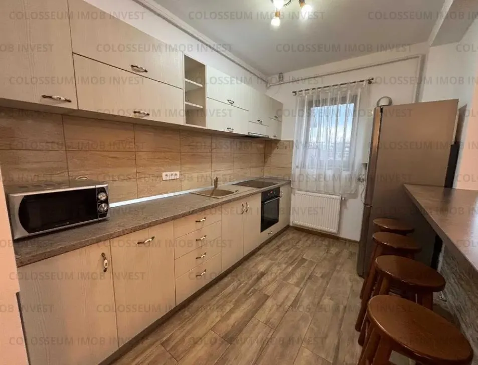 Apartament 2 camere, decomandat - zona Bartolomeu - foto 3