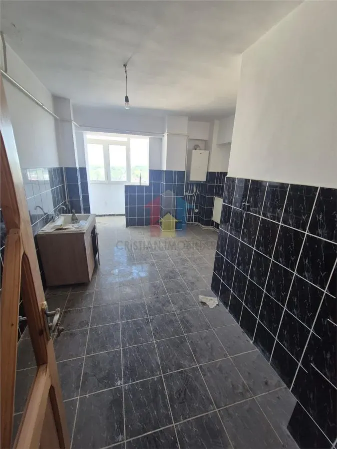 LIBER! 4 camere transformat in 3 camere,  Spatios 100mp, Bariera - foto 7