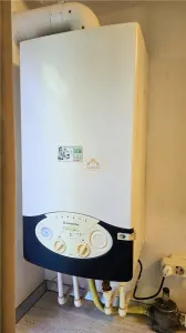 VIDEO | Etaj 2 - Apartament cu 2 camere, complet echipat | Carpati I - foto 7
