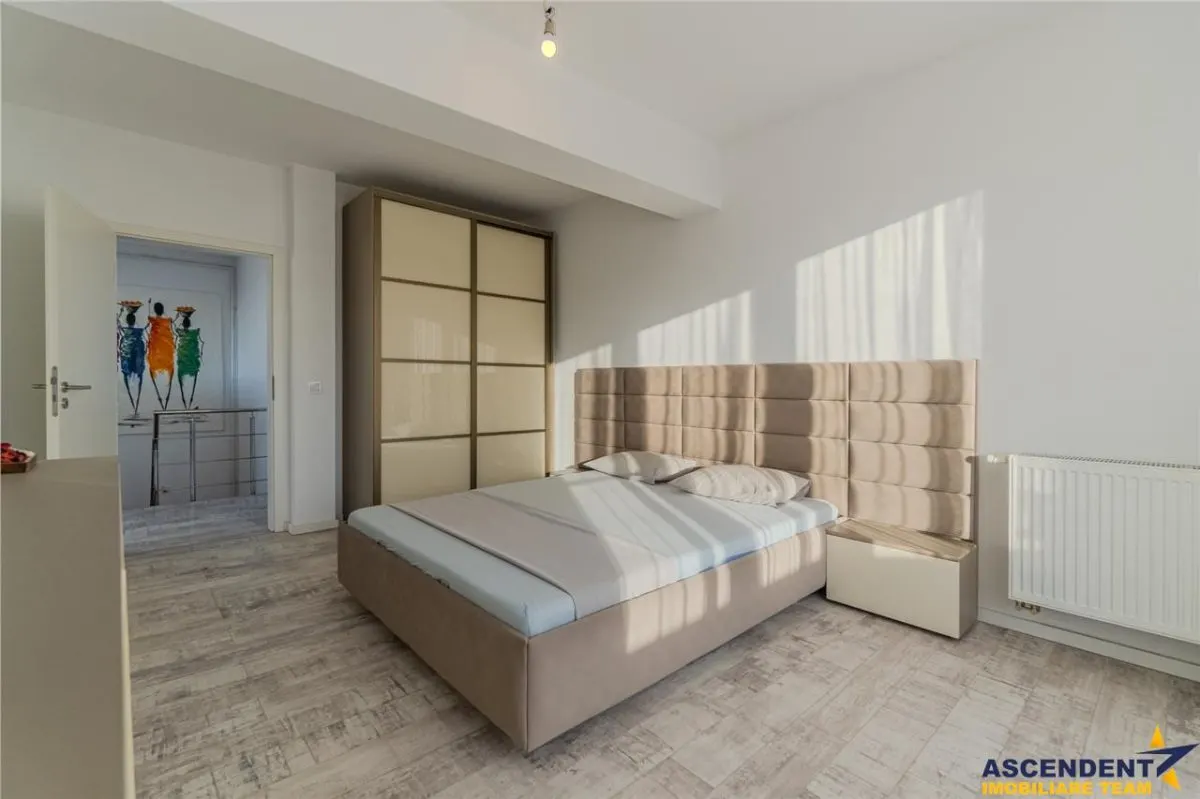 FILM&3D! Penthouse spatios,luminos,terasa generoasa,Maurer,Tractorul,Brasov. - foto 20