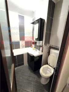 Apartament tip penthouse, 3 camere, Semicentral - foto 7