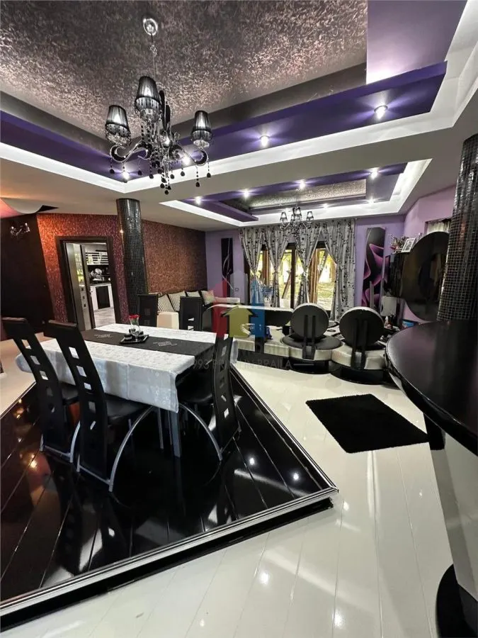 Vila P+1+M, constructie 2011, teren 1145 mp Cazasu - foto 13
