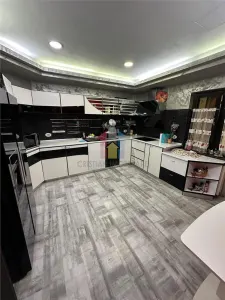Vila P+1+M, constructie 2011, teren 1145 mp Cazasu - foto 14