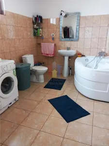 Casa Pretabila 2 familii, teren 1046 mp, toate utilitatile, Cazasu - foto 13