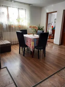 Casa Pretabila 2 familii, teren 1046 mp, toate utilitatile, Cazasu - foto 14