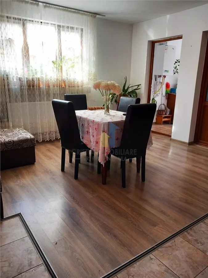 Casa Pretabila 2 familii, teren 1046 mp, toate utilitatile, Cazasu - foto 14
