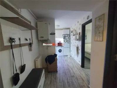 Apartament cu 2 camere de vanzare - foto 11