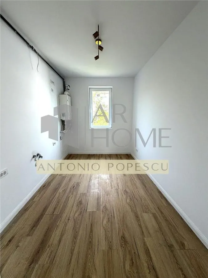Penthouse 2 camere, parcare proprie, Ploiesti, zona Cantacuzino. - foto 11