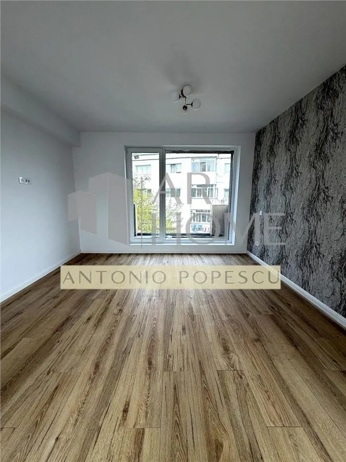 Penthouse 2 camere, parcare proprie, Ploiesti, zona Cantacuzino. - foto 3