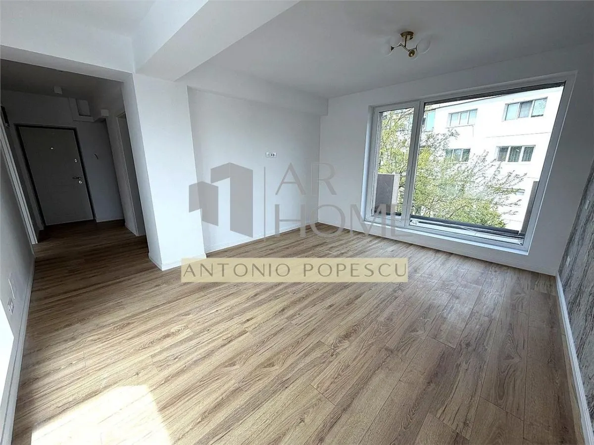 Penthouse 2 camere, parcare proprie, Ploiesti, zona Cantacuzino. - foto 4