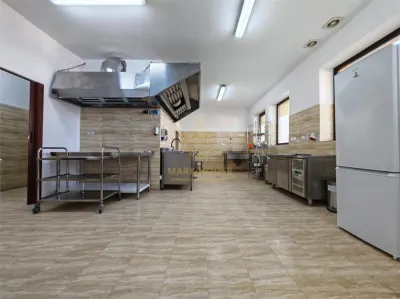 Pensiune de vanzare in Filipesti â€“ Oportunitate excelenta de investitie - foto 23