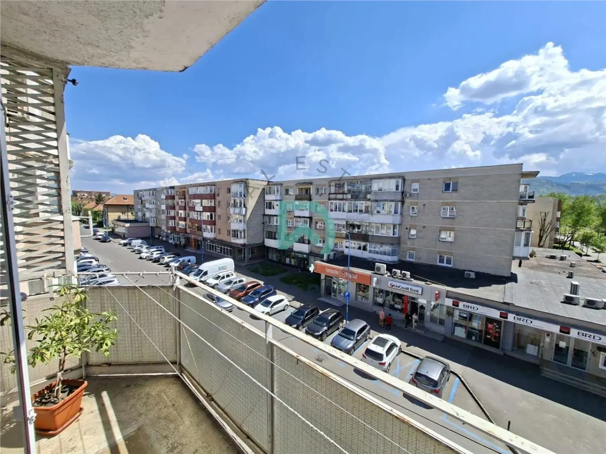 Apartament 3 camere Tractorul, Comision 0, Oltet, Intermediar - foto 4