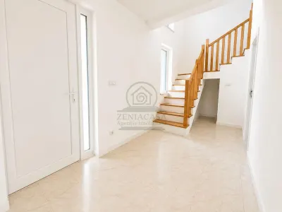 Casa Miroslava Uricani + 600 mp teren CANALIZARE ! - foto 8