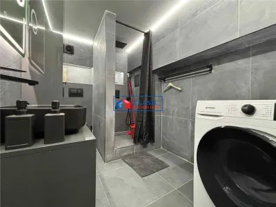 Inchiriere apartament 3 camere bloc nou cu gradina de 70 mp in Manastur- zona Campului - foto 12