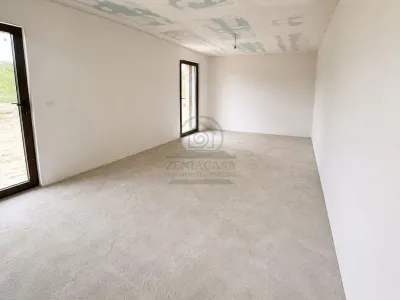 Casa 4 camere Voinesti Iasi, centru - foto 3
