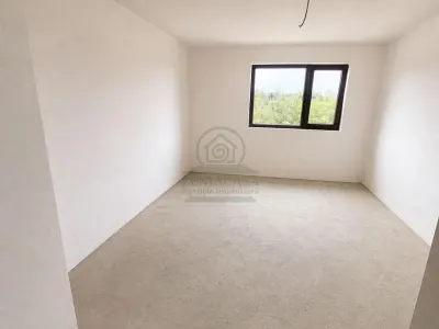 Casa 4 camere Voinesti Iasi, centru - foto 6