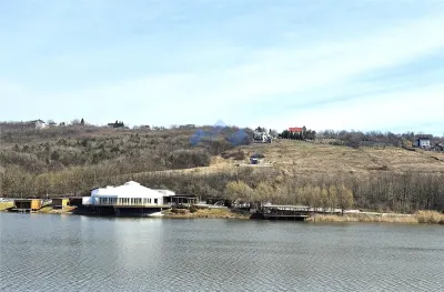 Teren 3300 mp,  pentru dezvoltare comerciala si/sau rezidentiala - foto 3