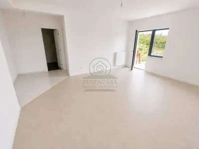 Casa 3 camere Miroslava Ciurbesti, 510 mp teren ! 120.000 euro - foto 3