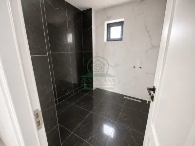 Casa 3 camere Miroslava Ciurbesti, 510 mp teren ! 120.000 euro - foto 6
