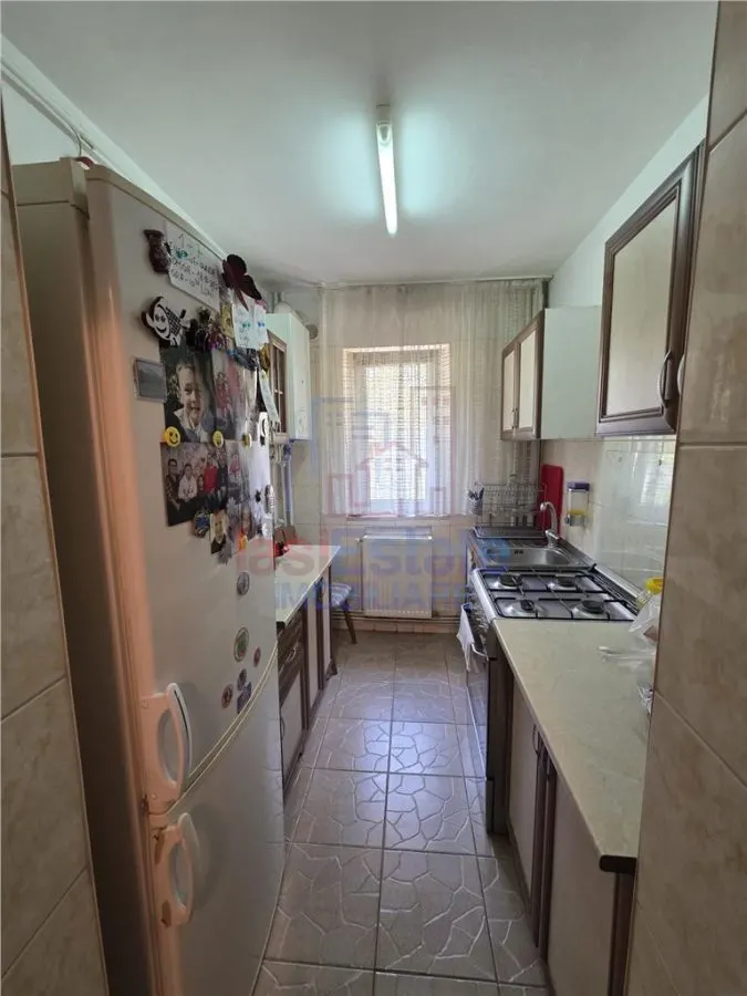 Apartament 3 camere Dacia - foto 6