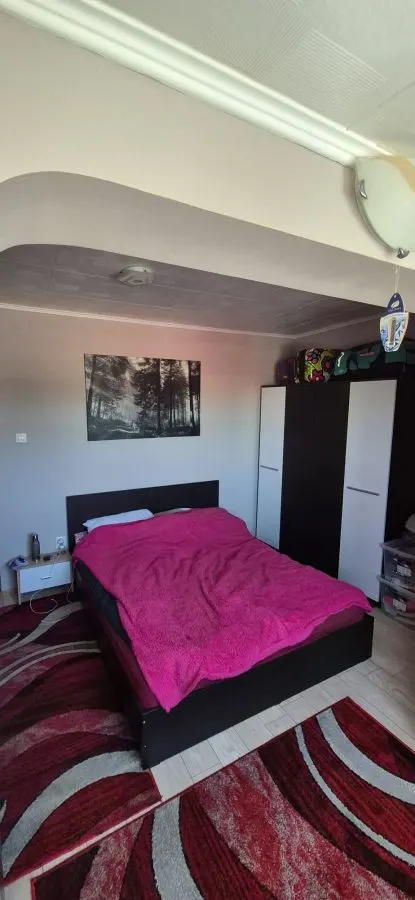 Apartament 4 camere decomandat zona Triaj - foto 3