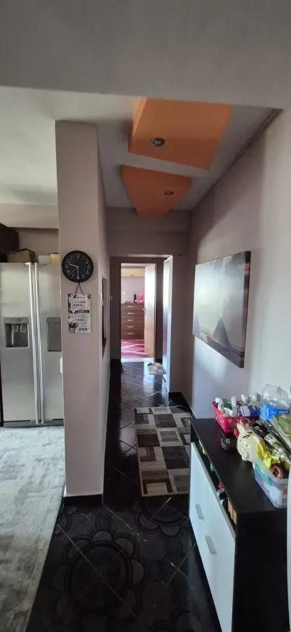 Apartament 4 camere decomandat zona Triaj - foto 4