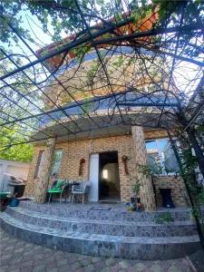 Vila P+2 | 5 camere | Barbu Vacarescu | Parcul Verdi | Tei - Bucuresti