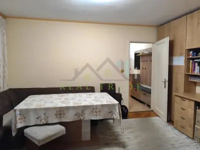 Apartament 3 camere  etajul 2, zona Astra - foto 2