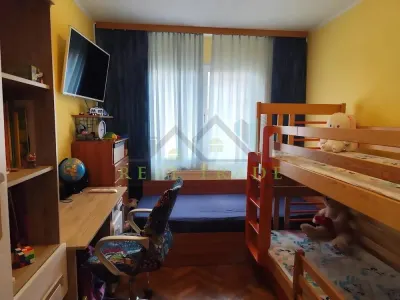 Apartament 3 camere  etajul 2, zona Astra - foto 4