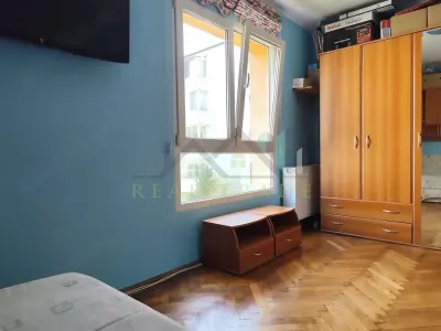 Apartament 3 camere  etajul 2, zona Astra - foto 5