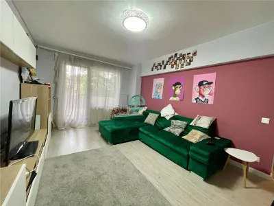 Inchiriez apartament cu 4 camere modern mobilat in 7 Noiembrie ! - foto 3