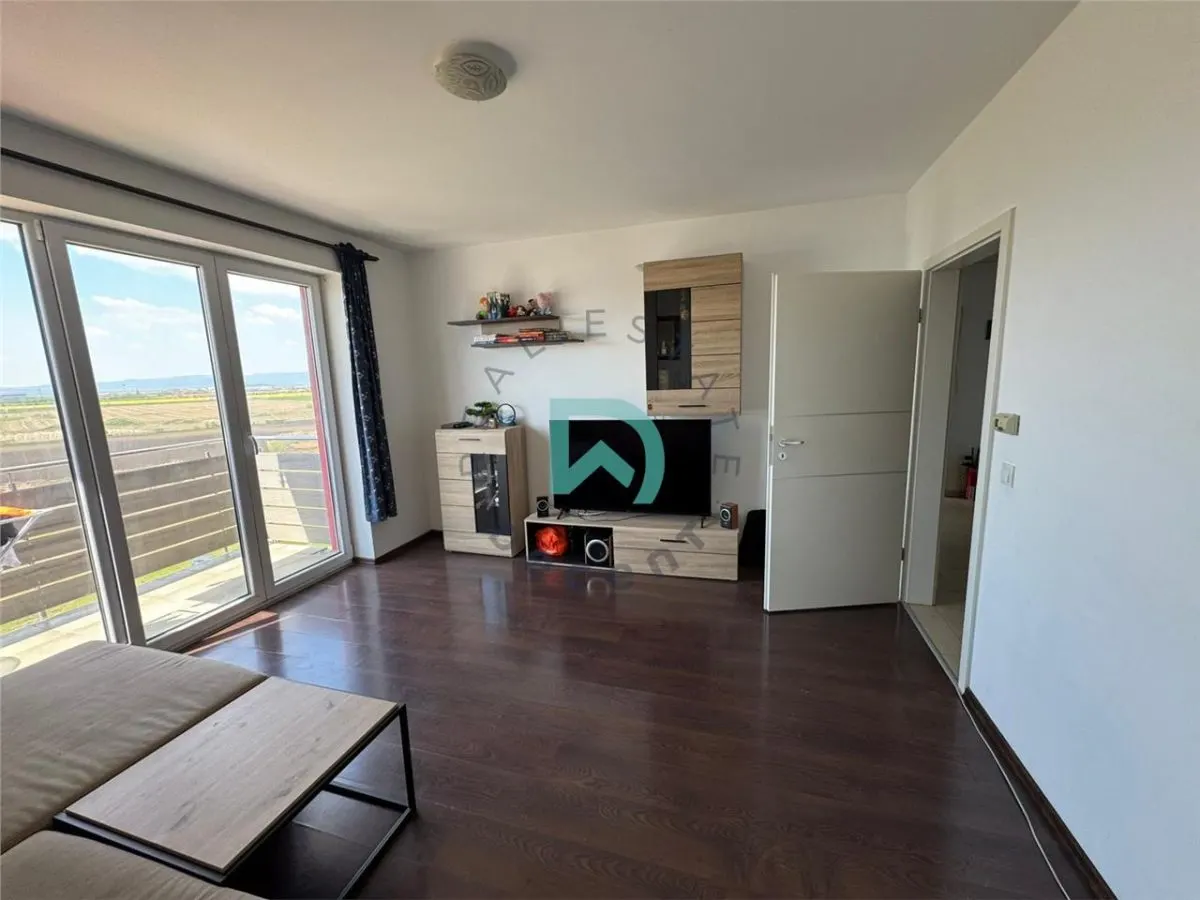 Apartament 2.5 camere Avantgarden, Brasov - foto 2