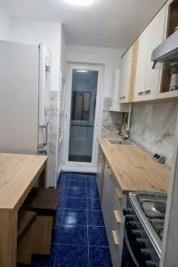 Apartament 3 camere decomandat Astra,renovat ,114000 Euro - foto 7