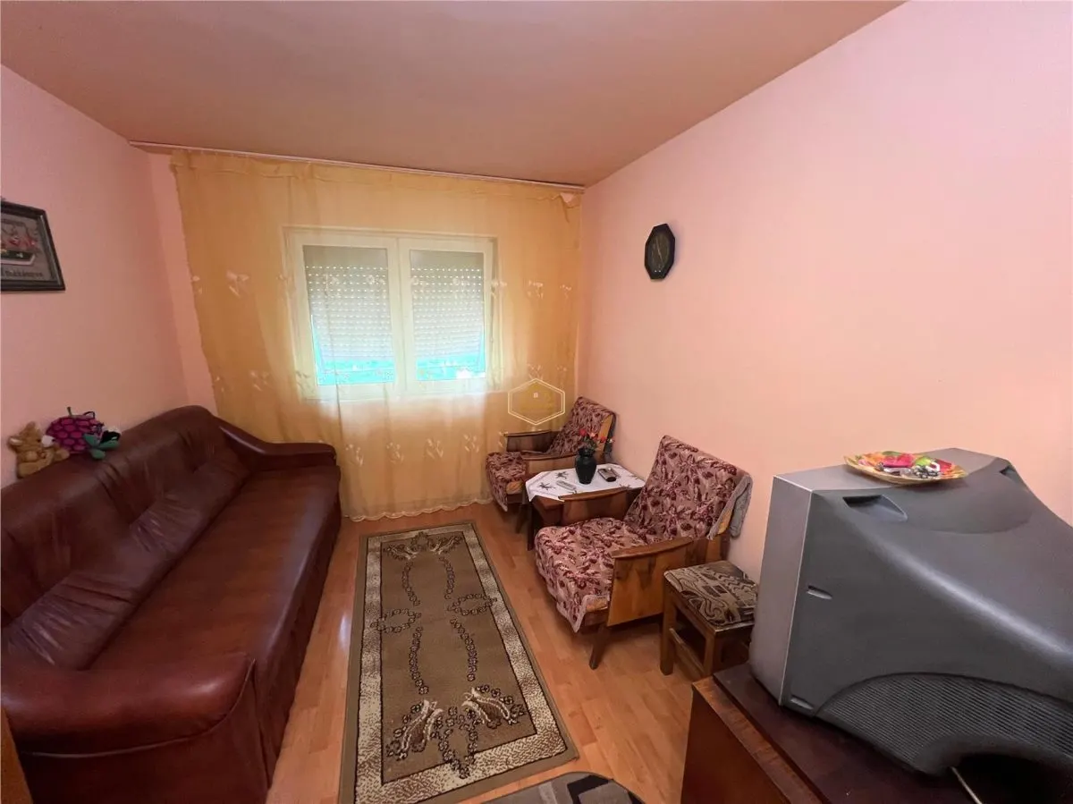 Apartament 3 Camere | Micro 16 | Etaj 3 | str. Astronautilor - foto 11