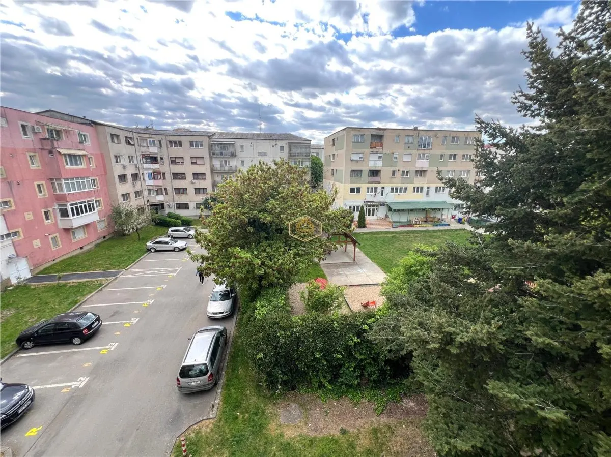 Apartament 3 Camere | Micro 16 | Etaj 3 | str. Astronautilor - foto 9