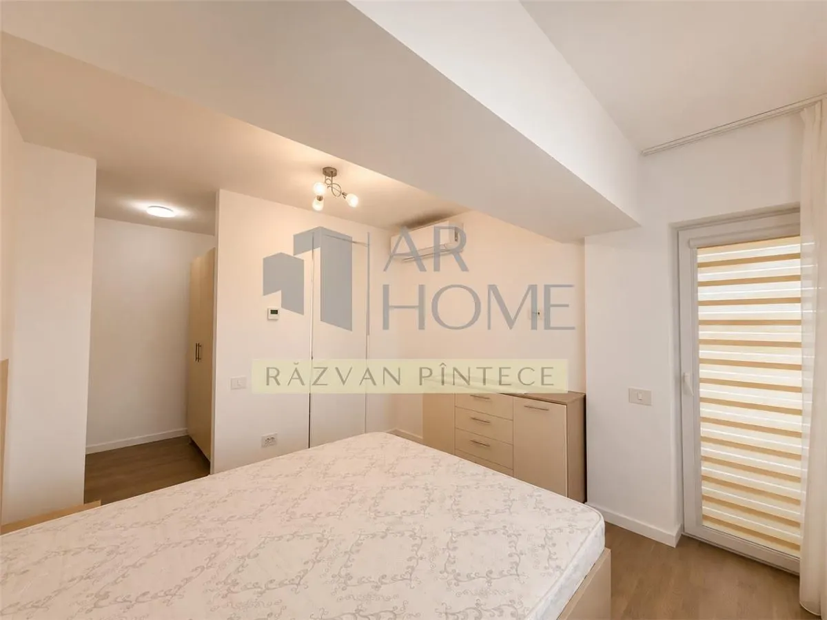 Apartament 2 camere, parcare, bloc Bucegi 12, ultracentral Ploiesti - foto 4