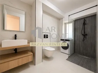 Apartament 2 camere, parcare, bloc Bucegi 12, ultracentral Ploiesti - foto 7