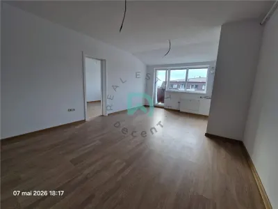 Apartament 2 camere tip studio de vanzare, Subcetate, Sanpetru, Brasov - foto 3