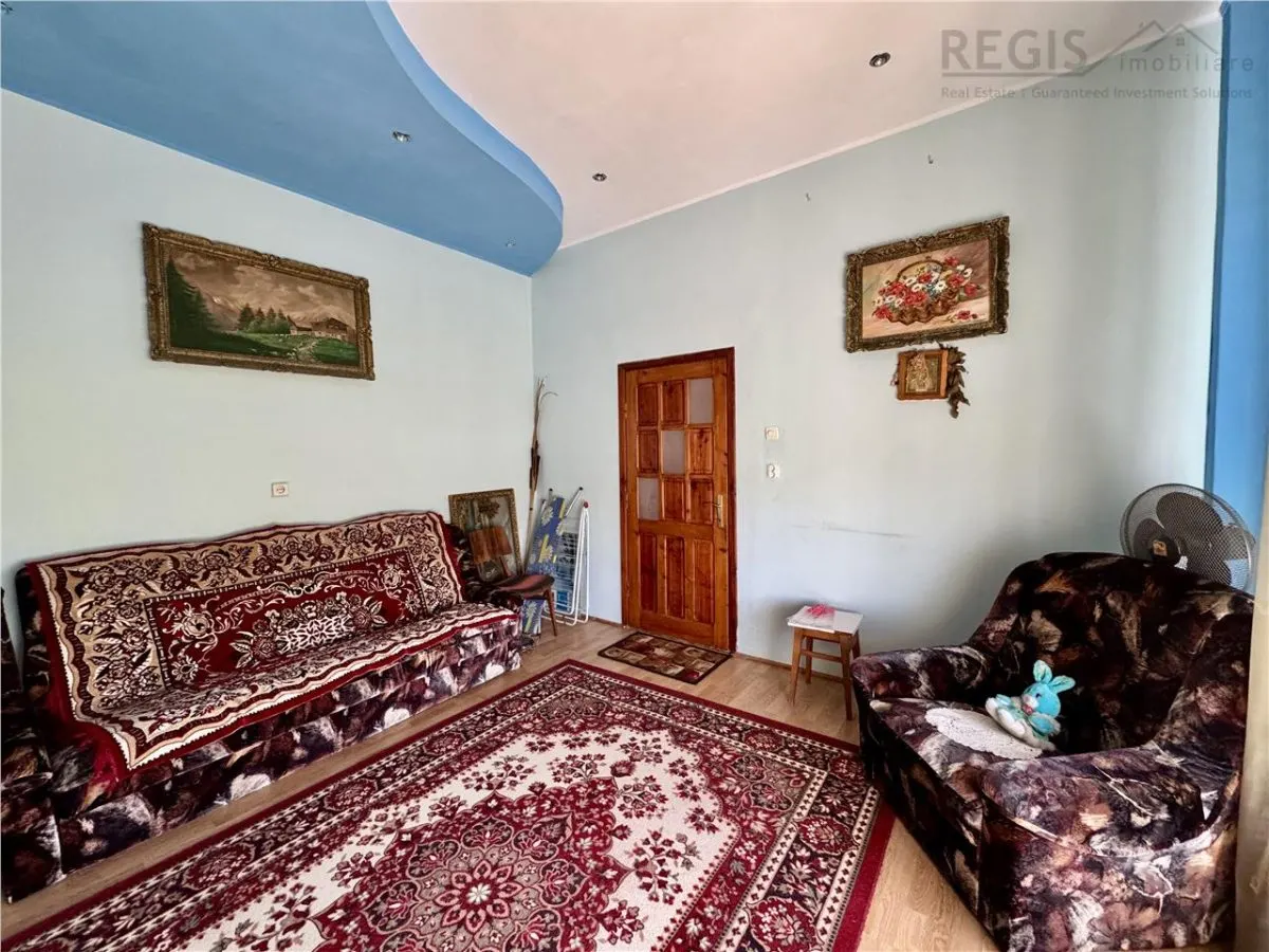 Apartament 2 camere | strada Lunga | Curte - foto 2