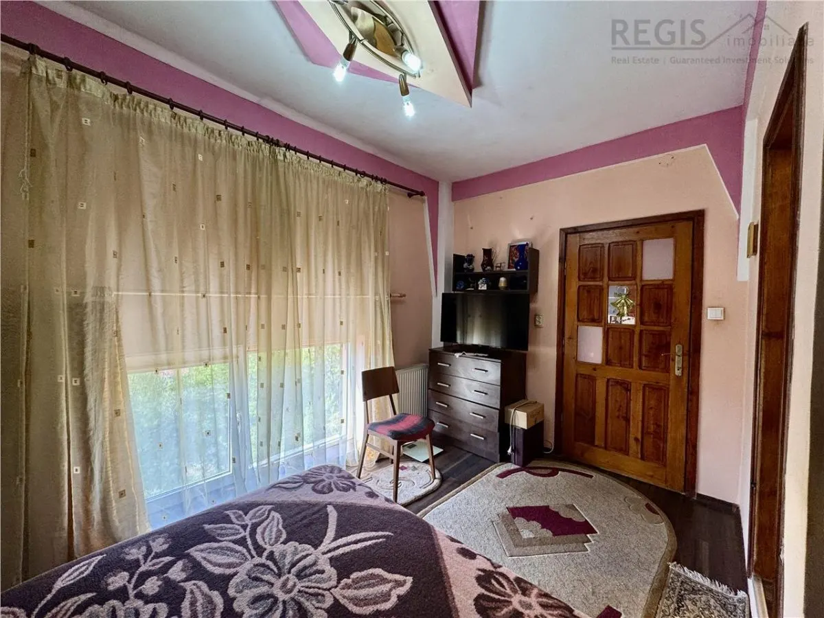 Apartament 2 camere | strada Lunga | Curte - foto 8