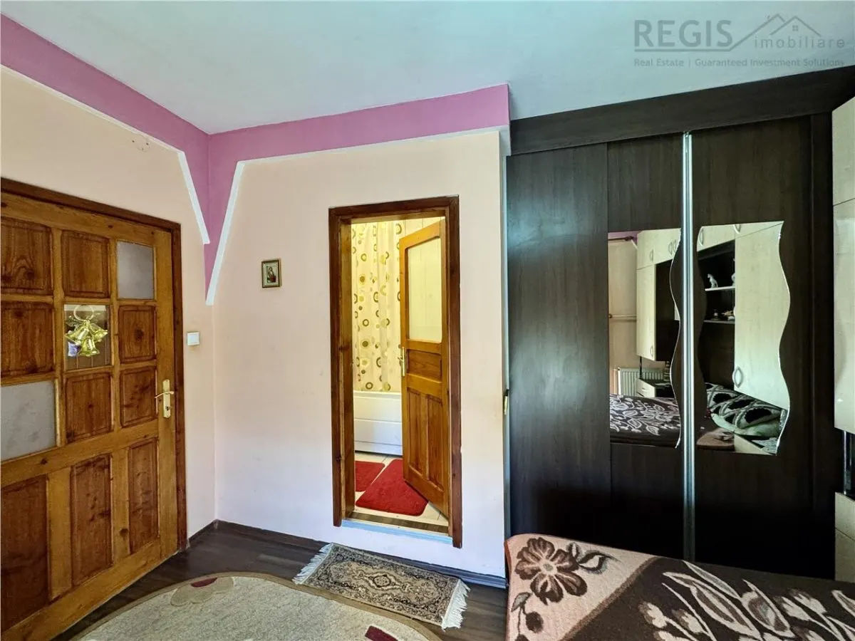 Apartament 2 camere | strada Lunga | Curte - foto 9