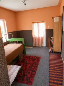 Casa 2 camere Schitu Duca Iasi cu 1154 mp teren - foto 5