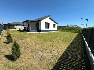 Casă individuala, 158 mp, teren 588 mp, încălzire în pardoseală –Bucium, Vișan, construcție 2025 - foto 2