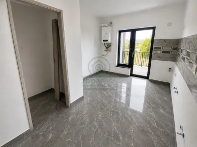 Casa 4 camere Valea Adanca Miroslava 450 mp teren/BECI - foto 9