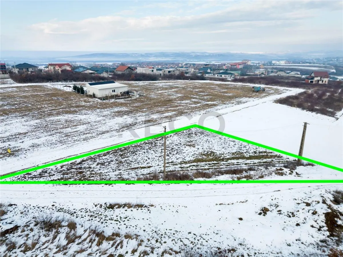 RECO Teren intravilan in Paleu la 2km de Oradea - foto 1