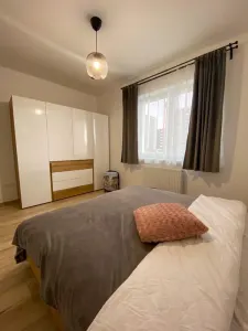 Apartament 3 camere zona Coresi Brasov - foto 3